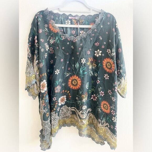 Johnny Was Gray scalloped Adalee 100% silk floral print blouse top 1X NWT - Picture 3 of 9
